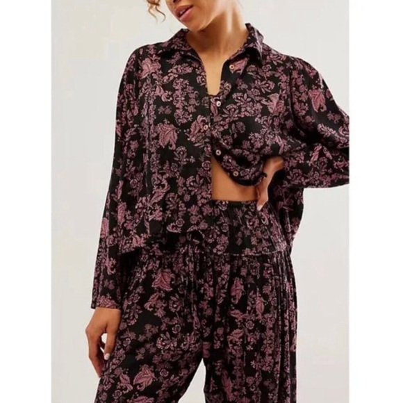FREE PEOPLE Steady Love Floral Pajama Set / Black Combo